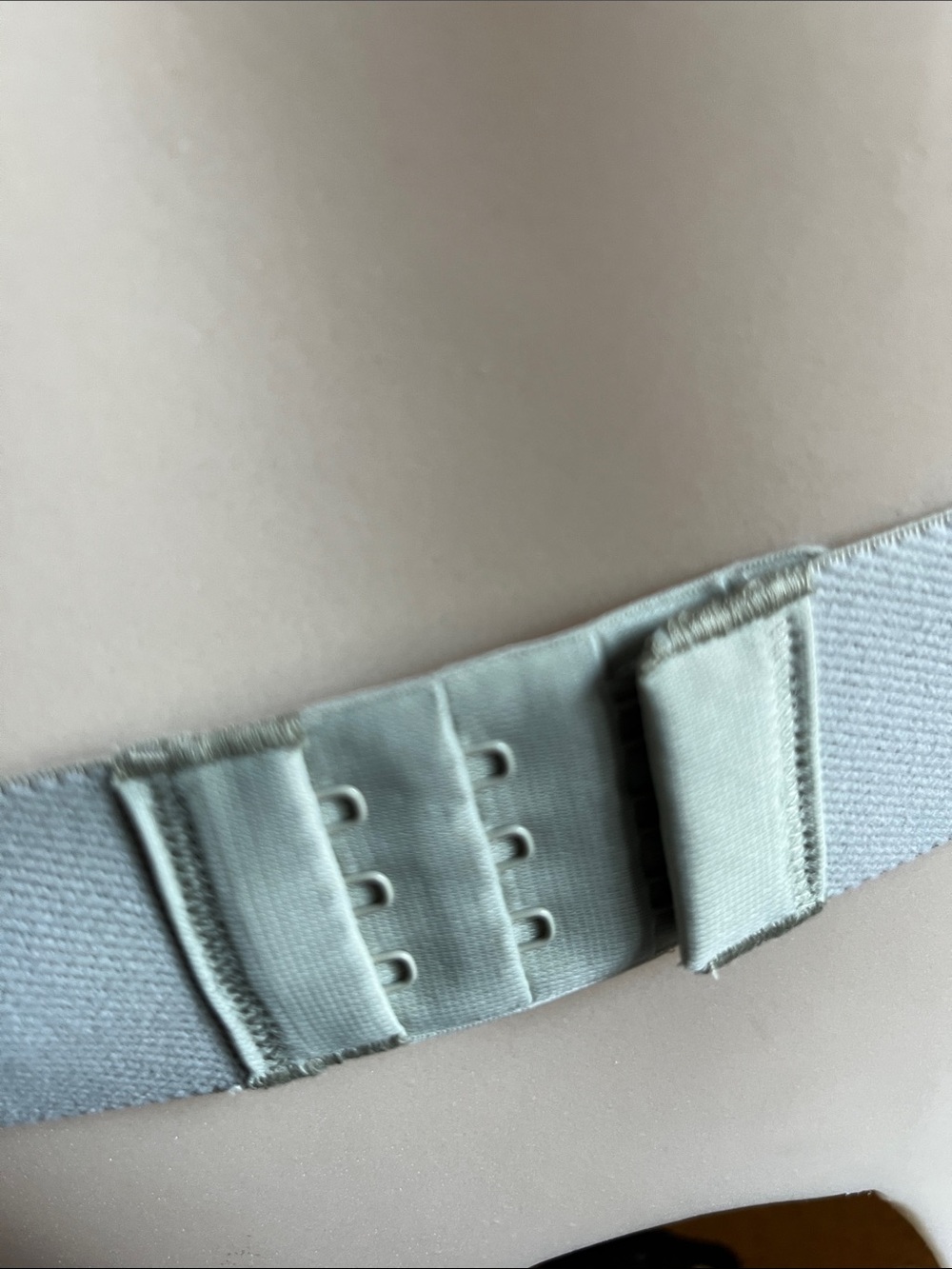 SKIMS Ribbed Plunge Bralette in Pale Two-tone Green - Picture 5 of 13